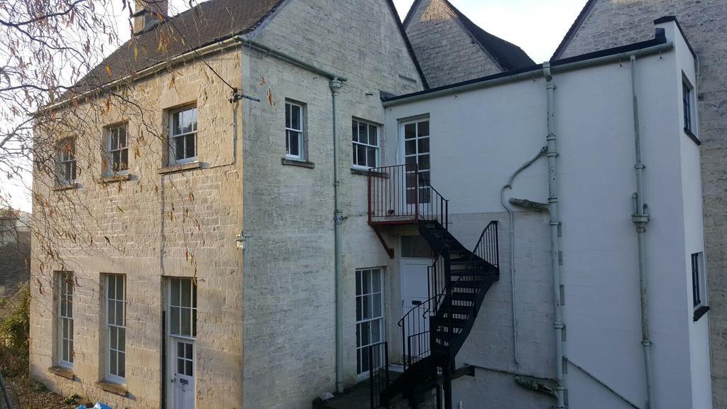 Grigshot Apartment Stroud  Exterior photo